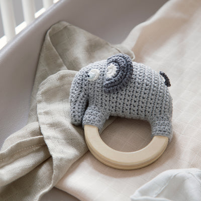 Sebra Crochet Rattle on Ring, Fanto, Classic Grey