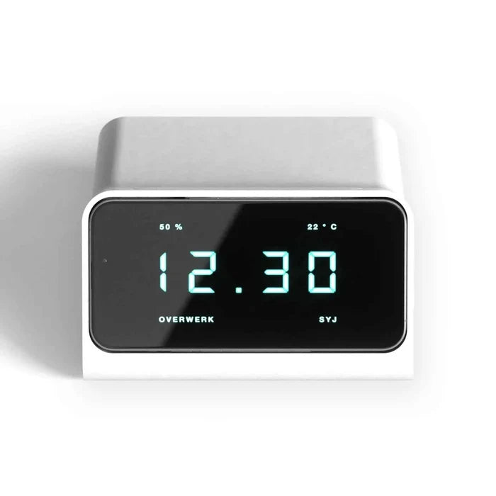 iPhone StandBy Dock