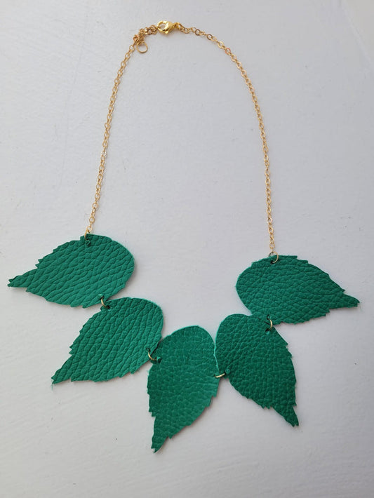 5 Leather Leaf Necklace Green