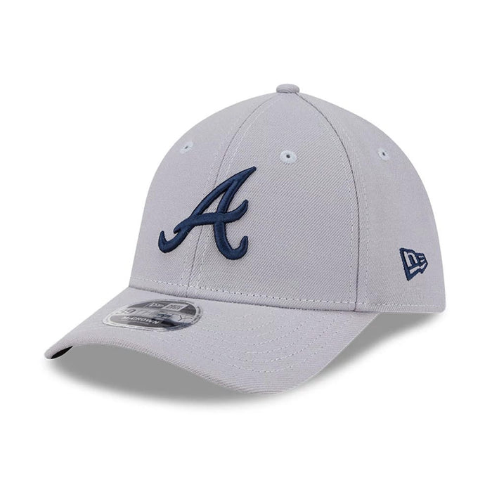 Pictured is this MLB Atlanta Braves 39THIRTY M-Crown Stretch Fit cap in grey. 1