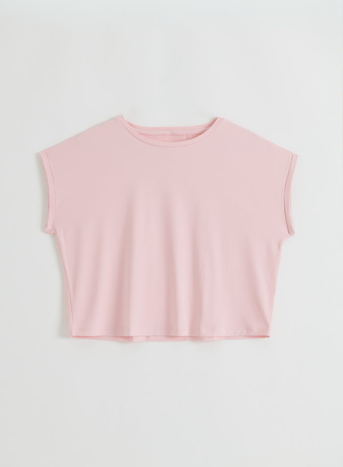 Ballerina-vaaleanpunainen Soft Basic Roll Sleeve Top merkiltä aim'n, jossa on rento istuvuus ja käärityt hihat, kuvattuna tasokuvana.