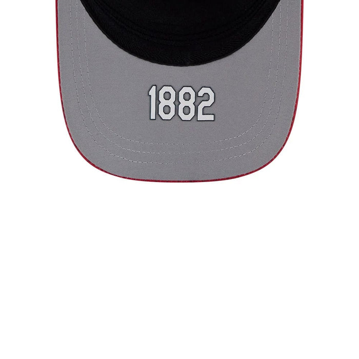 Pictured is this MLB City Connect St. Louis Cardinals 39THIRTY M-Crown A-Frame Stretch Fit cap in red. 2