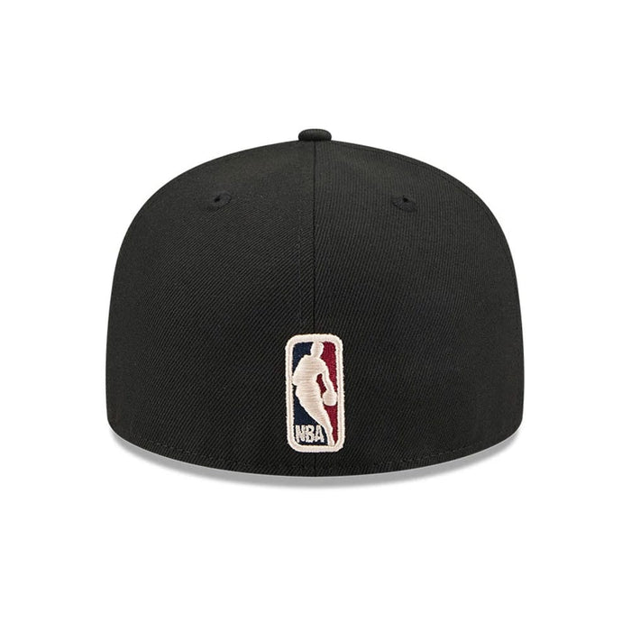 Pictured is this NBA Hardwood Classic Chicago Bulls 59FIFTY Fitted cap in black. 5