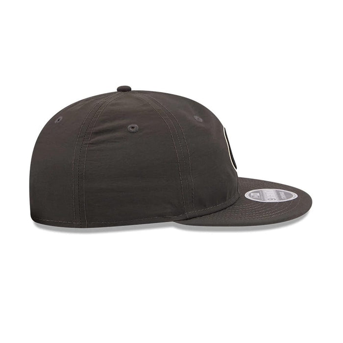 Pictured is this MLB Nylon Chicago Cubs Retro Crown 9FIFTY cap in black. 6