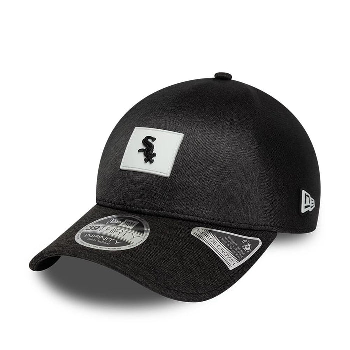 Pictured is this MLB Clubhouse Chicago White Sox 39THIRTY Infinity Stretch Fit cap in black. 3