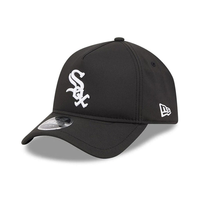 Pictured is this MLB Quickstrike Chicago White Sox 9FORTY Apex cap in black. 1