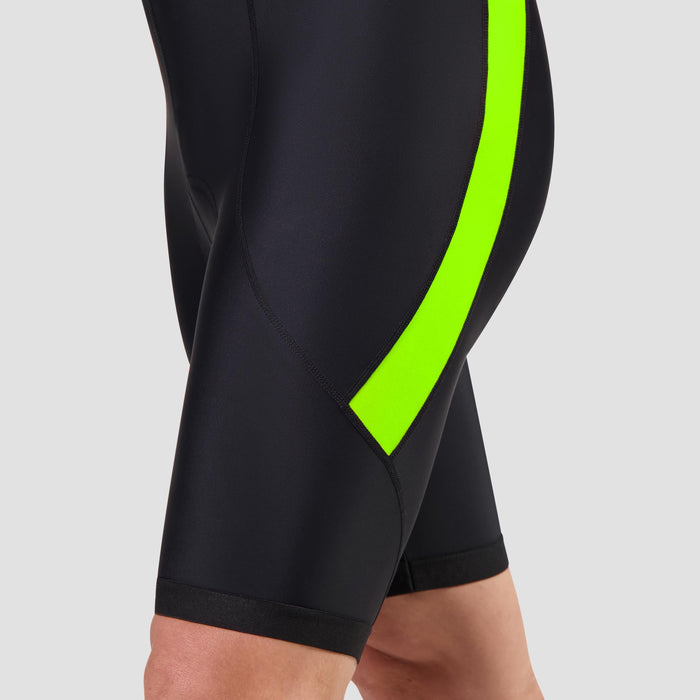 Detail van Rogelli Core korte fietsbroek heren zwart en fluor voorkant.