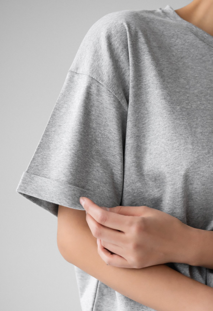 dani gray oversized tee