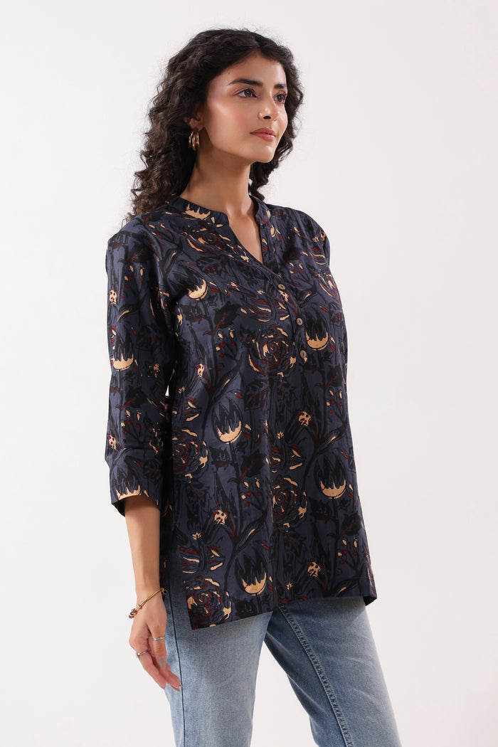 EarthLeaf Relaxed Grey Cotton Top