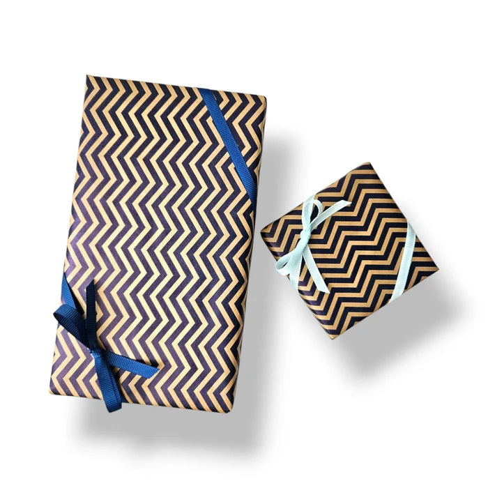 Gift wrapping service, wrapped item detail, view 3