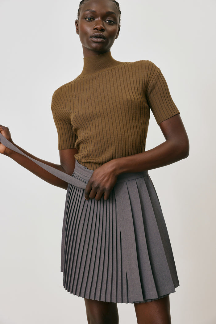 High neck top