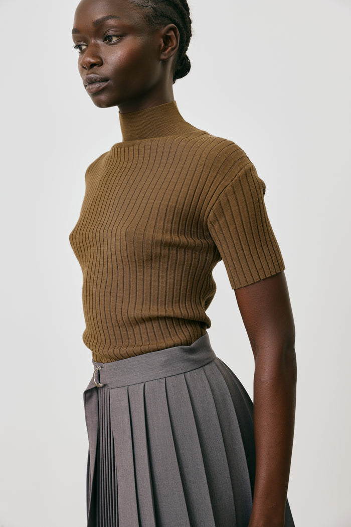 High neck top