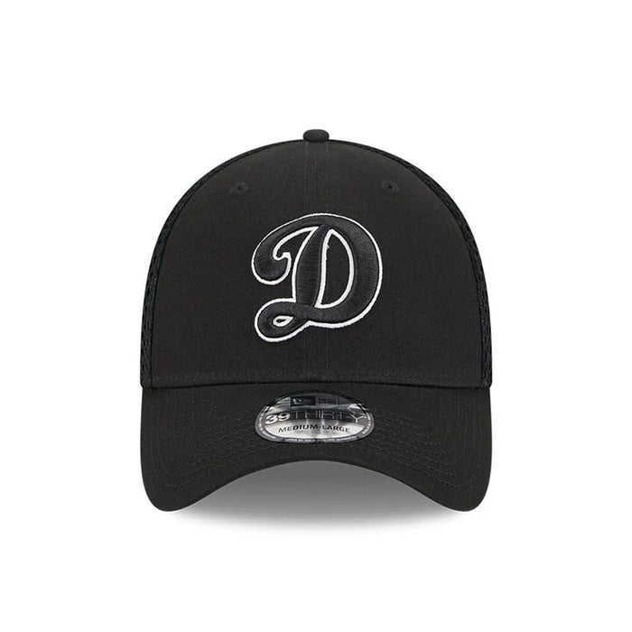 Pictured is this MLB Evergreen Cooperstown LA Dodgers 39THIRTY Stretch Fit cap in black. 3