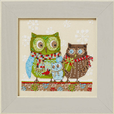 Mill Hill Debbie Mum Artful Owls Cross Stitch Kit -Winter Owl DM302414