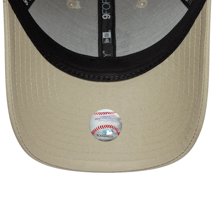 Pictured is this MLB Outline Camo New York Yankees 9FORTY in Cream. 5