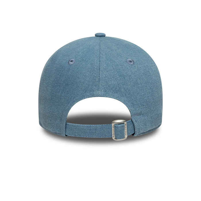 Pictured is this Womens MLB Denim Stitch New York Yankees 9TWENTY in pastel blue. 4