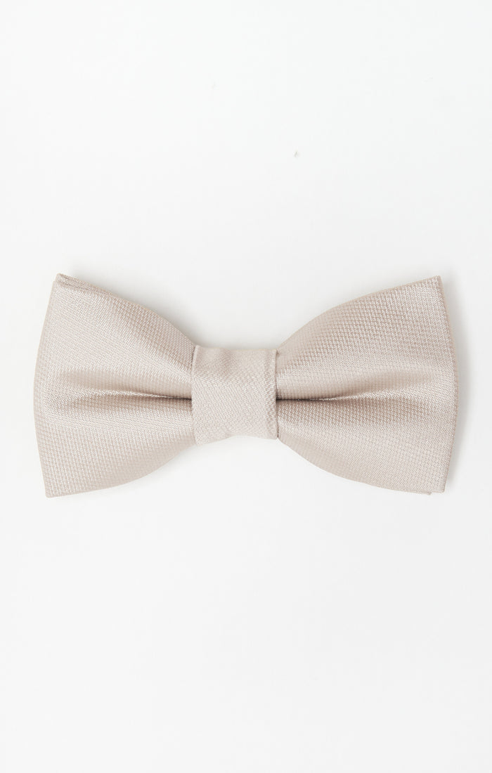 Range Kids Bow Tie ~ Show Me the Ring Solid