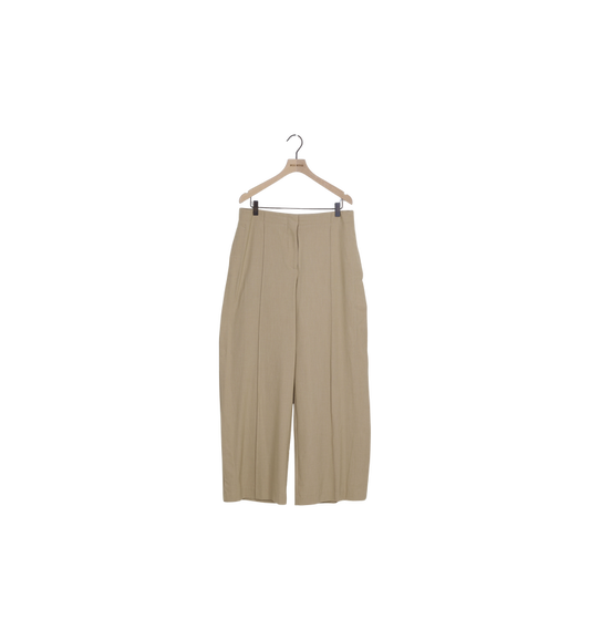 Packshot / Sesame / ReLoved
