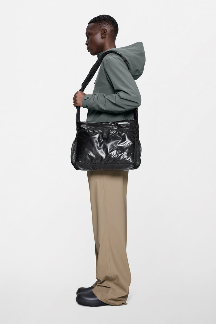 RAINS Sibu Messenger Bag Black 14.50L H29 x D13 x W35 cm Messenger