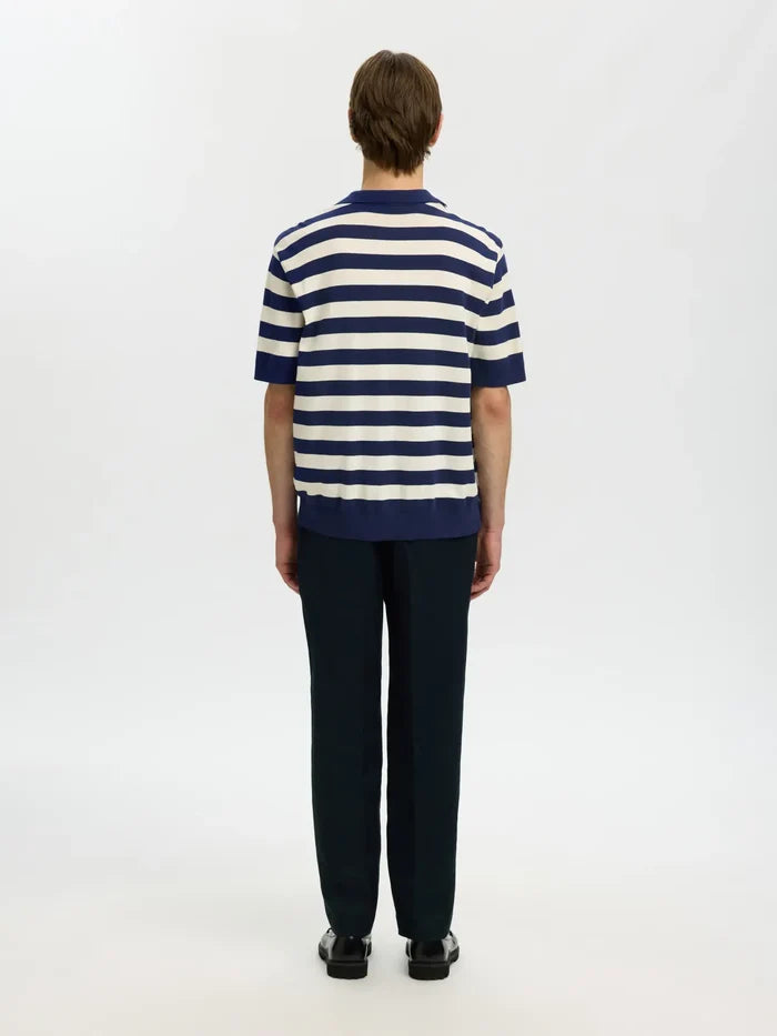 Split Neck Colourblocked Knitted Polo