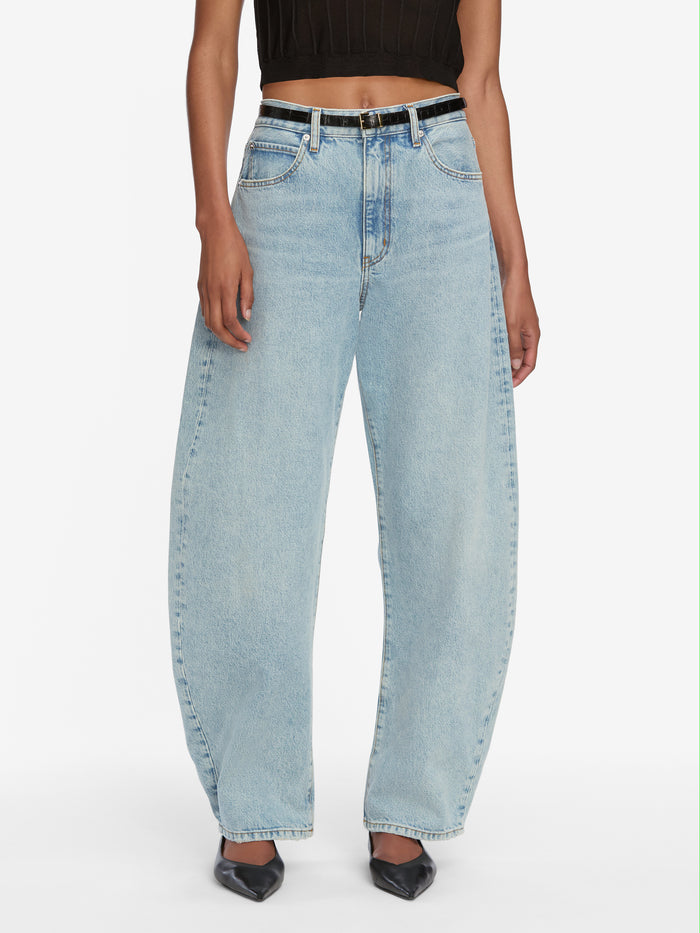 jeans front image alt:fit1