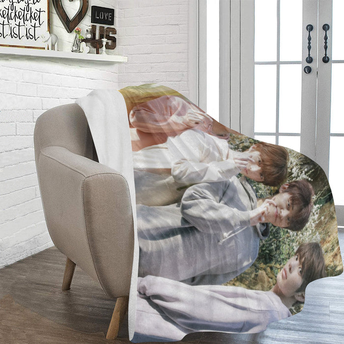[TXT] Fleece Blanket - Kpop FTW