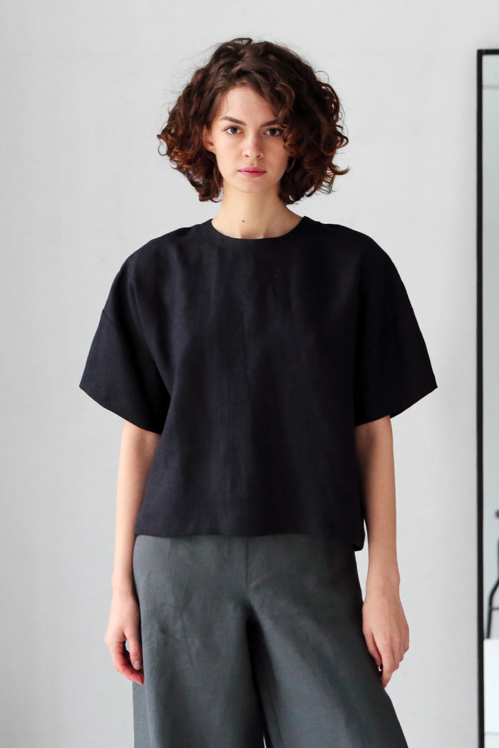 Women's Linen T-Shirt ASTER in Black