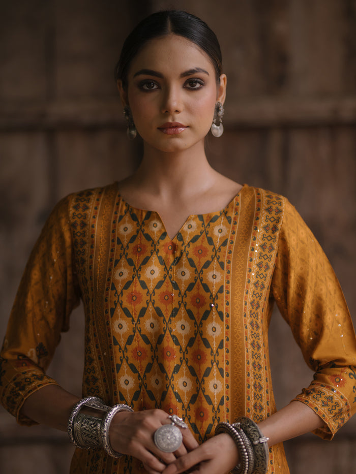 Women's Mustard Sequinned Straight Kurta With Pants
