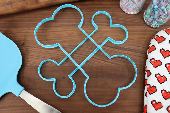 XL Dog Bone Cookie Cutters - 9in Through 1in - Concentric Cutter - All Sizes included - Decorative Fondant Cakes & Cookie Towers