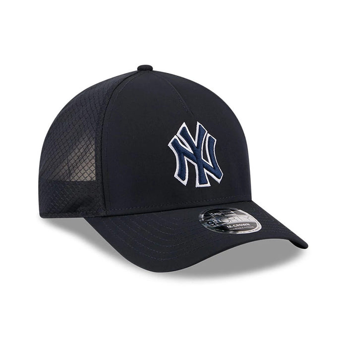 Pictured is this MLB Batting Practice 2026 New York Yankees 9FORTY M-Crown A-Frame Adjustable cap in navy. 3