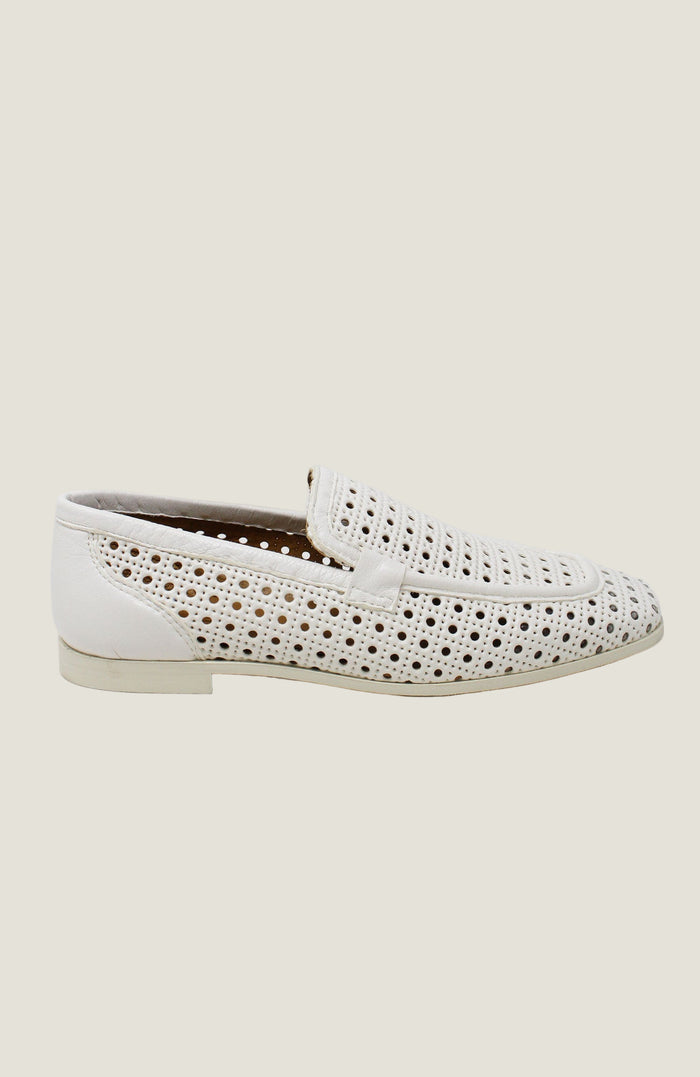 Zoe Loafers | Ecru